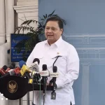 Indonesian govt pushes one-day work from home to cut fuel consumption