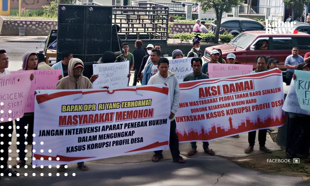 Hundreds rally in Karo, urge prosecutors to pursue village fund corruption case