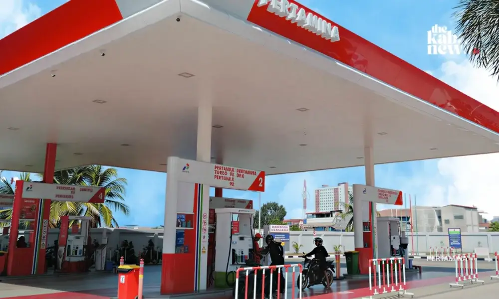Indonesian govt plans adjustment to non-subsidized fuel prices, Bahlil says