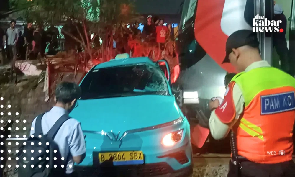 KAI apologizes after deadly train collision in Bekasi, rescue efforts ongoing