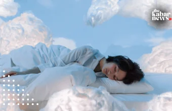 Sleeping without a pillow: helpful for stomach sleepers, harmful for others?