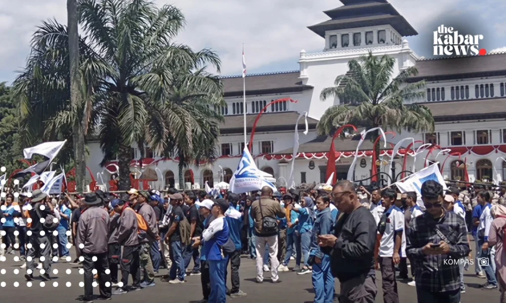 West Java records highest layoffs as more than 20,000 workers lose jobs