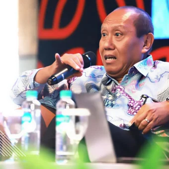 Political analyst questions diplomatic protocol during Prabowo’s overseas visits