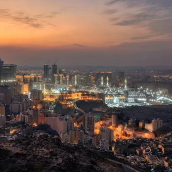 Saudi Arabia allows foreign Muslims to own property in Makkah and Madinah