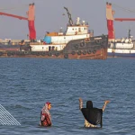 U.S. strikes Iranian radar sites in Strait of Hormuz