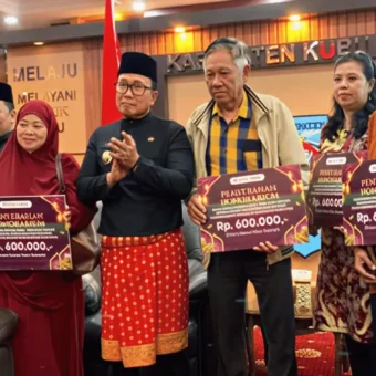 Kubu Raya honors 1,946 faith workers despite budget cuts | The Kabar News