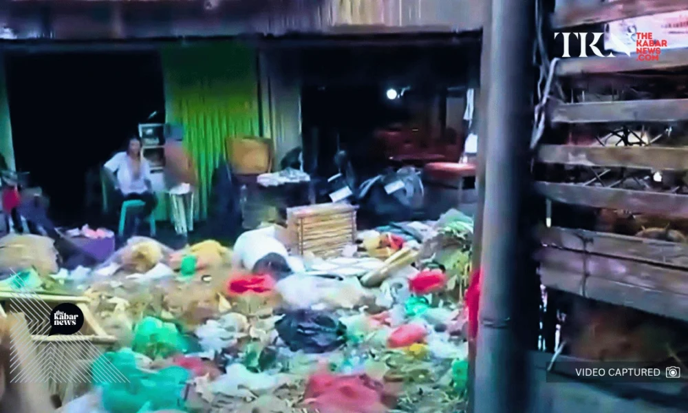 Trash piles up at Flamboyan Market for several days | The Kabar News