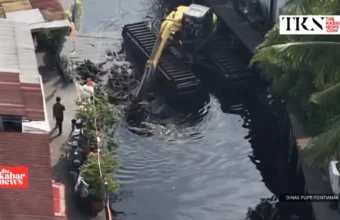 Parit Tokaya drainage revamp begins in Pontianak | The Kabar News