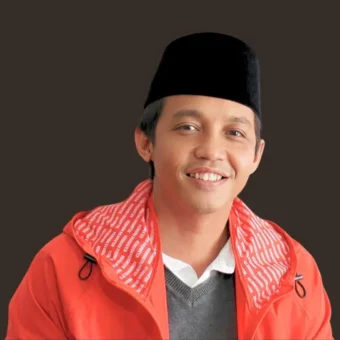 Raja Juli Antoni has no formal forestry degree | The Kabar News