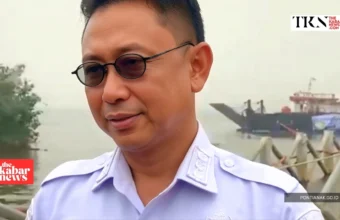 Freshwater barge reaches drought-hit Pontianak | The Kabar News