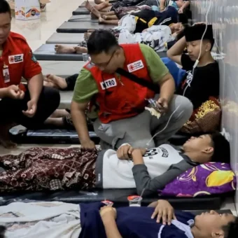 Nearly 2,000 report illness after MBG meals nationwide | The Kabar News