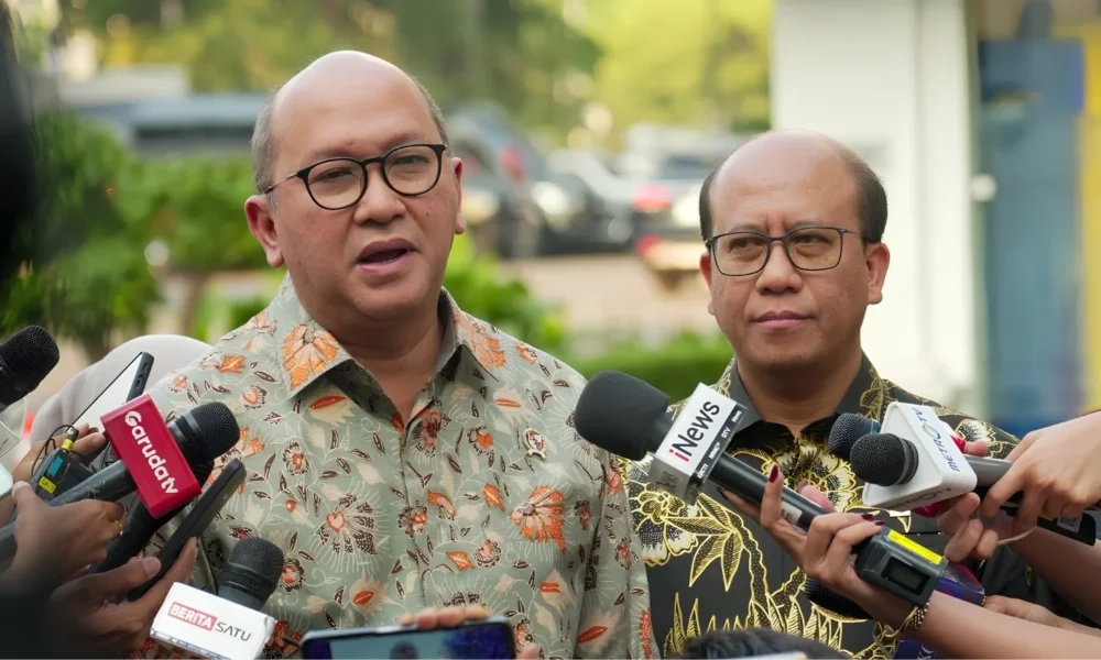 Indonesia govt moves to overhaul PLN, accelerate solar | The Kabar News