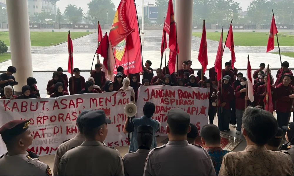 PC IMM Pontianak protests fires, alleges intimidation | The Kabar News