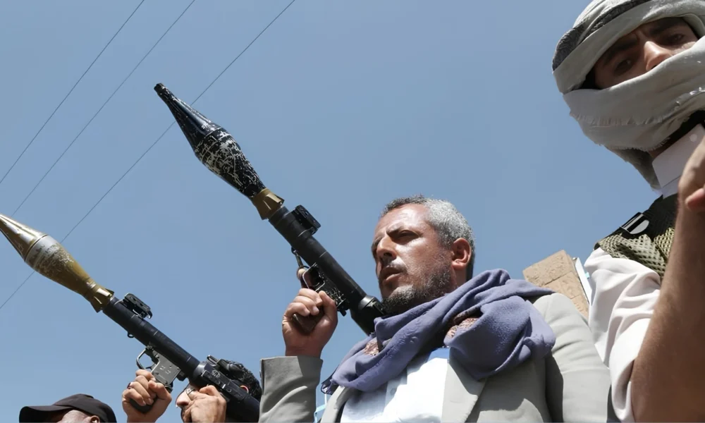 Saudi-Houthi fighting escalates after airport strike | The Kabar News