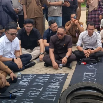 Sujiwo cancels disputed Batu Ampar transport fare | The Kabar News